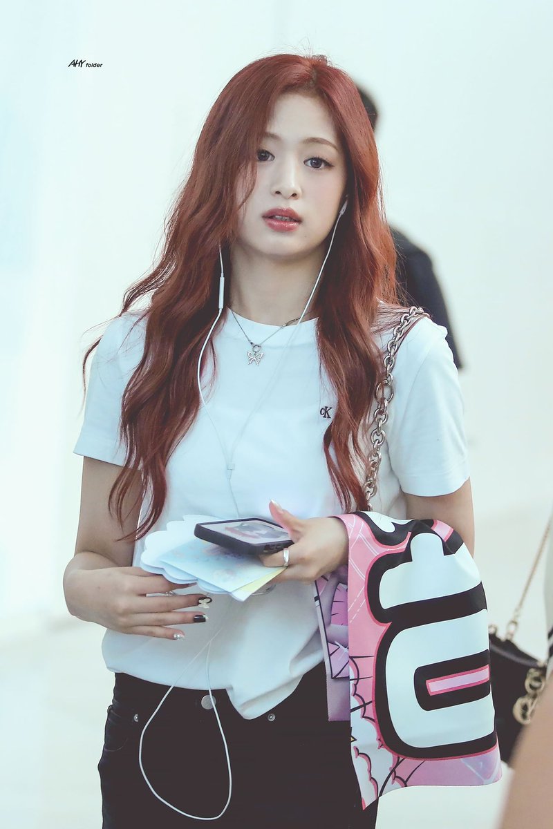 ahyfolder's tweet photo. 240606
아현아!!!🥹🥹

#아현 #AHYEON
#베이비몬스터 #BABYMONSTER https://t.co/ashsSKjeqO