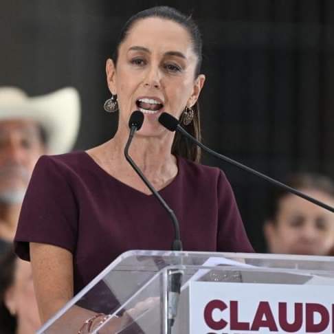 OFemMagazine1's tweet photo. Claudia Sheinbaum Pardo, la nouvelle et première femme Présidente du Mexique

Élue ce 02 juin, elle a remporté le scrutin présidentiel avec 58% des voix. Elle devient la nouvelle Cheffe de l'Etat du Mexique, et aussi la première femme dans l'histoire du pays à ccuper ce poste. https://t.co/CnyuHCle3N