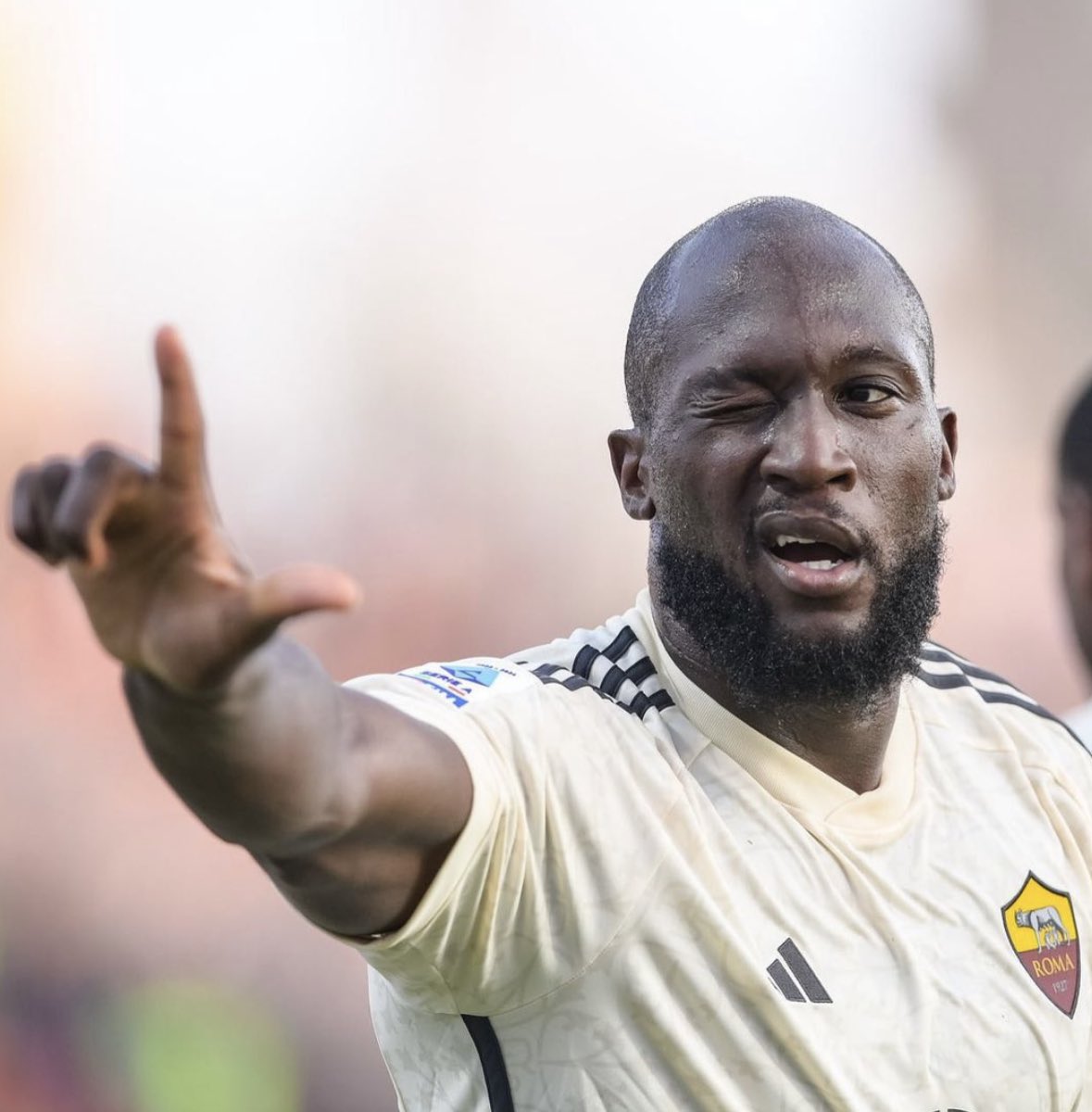 FabrizioRomano's tweet photo. 🚨🇸🇦 Romelu Lukaku: “Saudi Arabia wouldn't stop me. The level will only rise there. To a much higher level than many people think”.

"More and more footballers will tend to play there. All the major European top clubs know that: Saudi Arabia is coming”, told HLN. https://t.co/dTEtrxDUNv