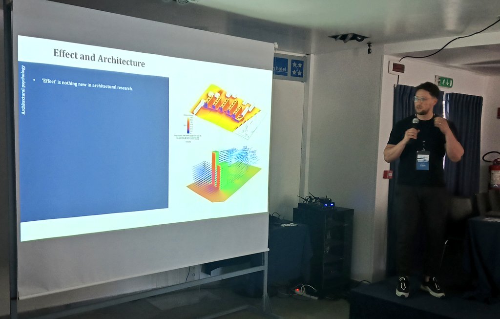 #Architecture, #space and their role on brain and body signals are the topics of <a href="/ZakDjebbara/">Zakaria Djebbara</a> ' lecture! Awesome!

🧠🏡💪

#Adriatica2024