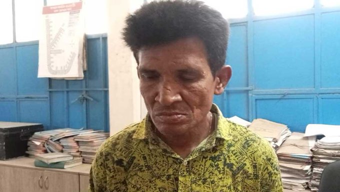 ট্রেনে এক যাত্রীর ঘুসিতে আরেক যাত্রীর মৃত্যু