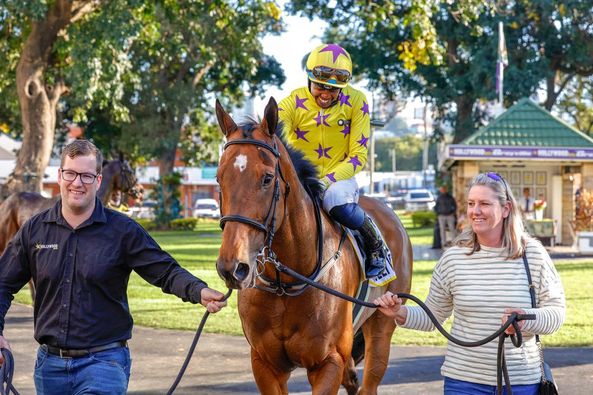 Hollywood Syndicate tweet media