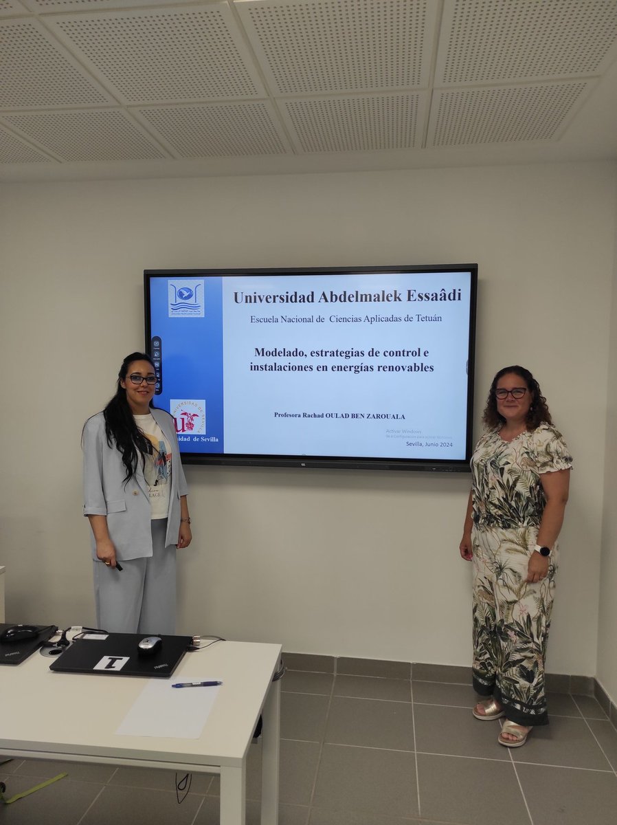 fzamorapolo's tweet photo. Escuchando la conferencia de clausura del máster de PLM-BIM en @Direccion_EPS de la @unisevilla https://t.co/y6aIH6TVZD