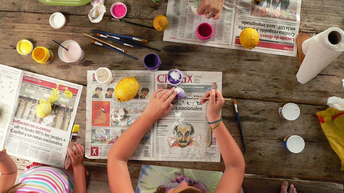 EELibraries's tweet image. This week&apos;s #LibraryKudos goes to the Sherwood Library in Kent for their Saturday crafts session for children! 🌟

Every week the library hosts a drop-in crafts session for local children to get creative. 🎨 🧑‍🎨

Well done @kentlibraries! 👏

@Kent_cc