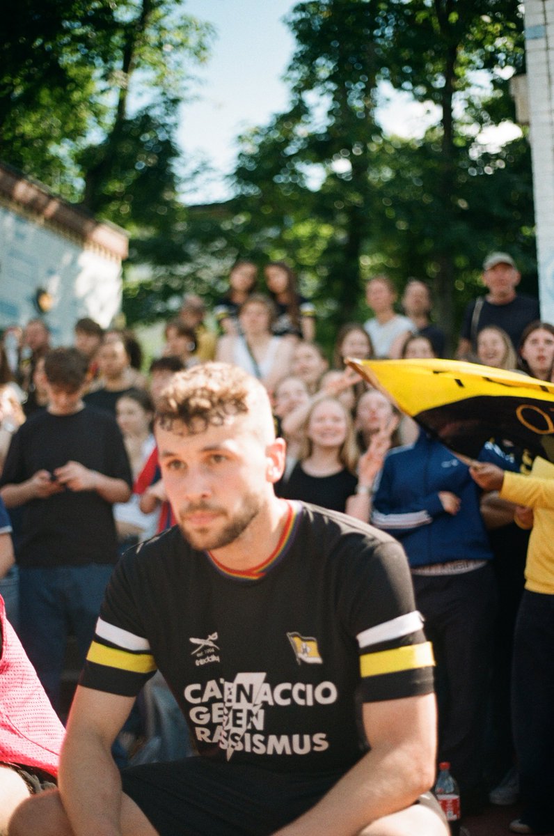 DinamoBabel's tweet photo. I developed my rolls, so you can have some more Hansa 07 smiling faces. 

What a day it was, Kreuzberg derby in the 8th division.

#groundhoppingberlin
#HardcoreHauptstadtHopping https://t.co/J0nlsfXUgn