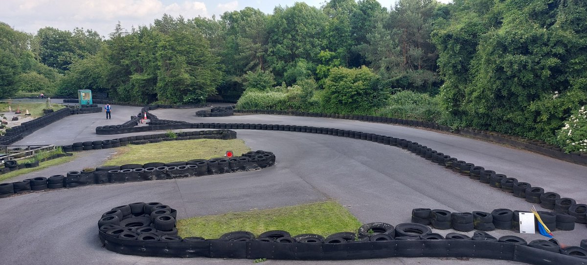 no_grey_areas's tweet photo. We work hard, we play hard, and we like to compete... 🏁 

Yesterday, the Black &amp; White Bridging team were treated to the afternoon off to take each other on at Go-Karting, and what a great day it was. There were thrills, spills &amp; some interesting driving to say the least! 🔥 https://t.co/FmDrvBei9u