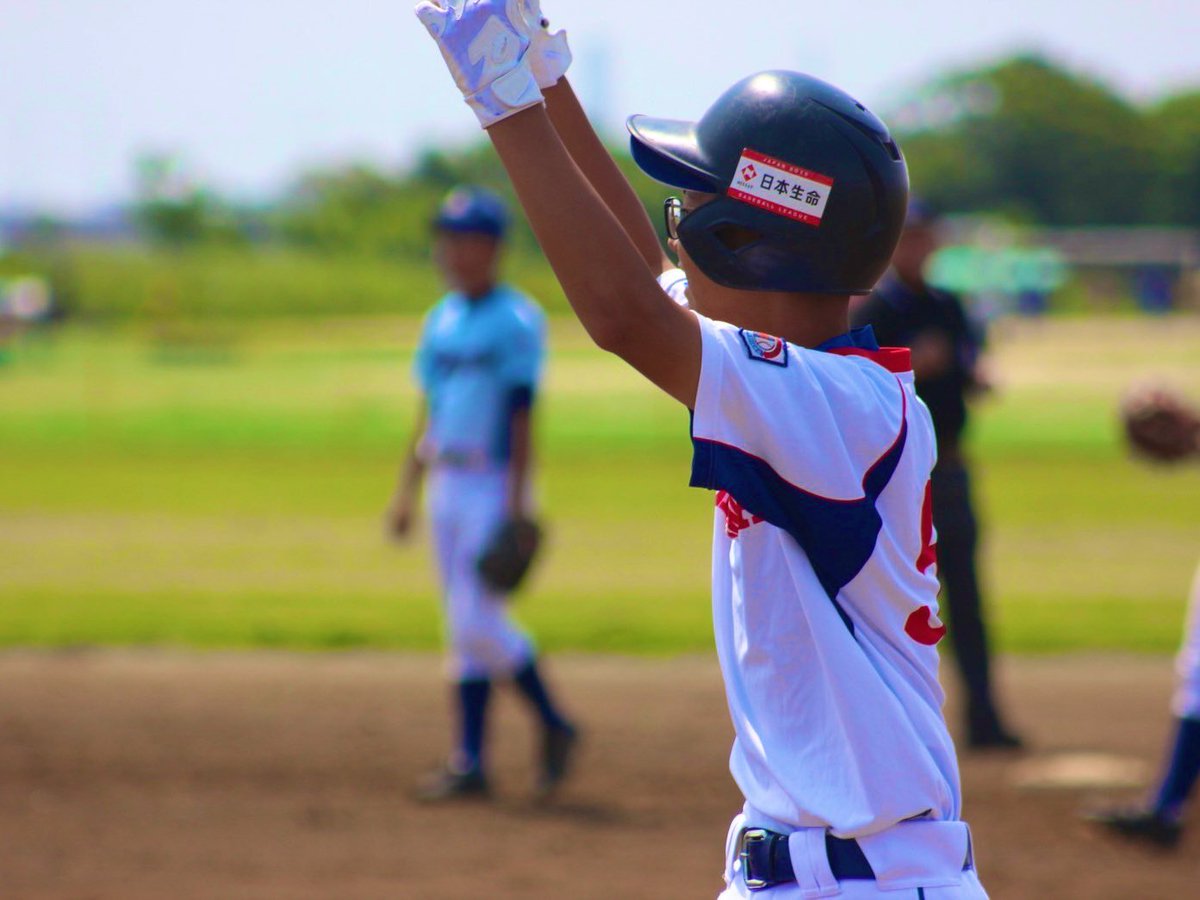 edgawaboys's tweet photo. 6月2日
『選手権・東北・関東大会支部予選』の初戦が行われました！
3年生は負けたら終わり。
大きな大会を目指せる最後のチャンスとなります。
相手は品川ボーイズさん。
【11-1】4回コールドで勝利致しました。
ベンチに入れなかった1年生も
応援歌でチームを盛り上げてくれましたꉂꉂ📣 https://t.co/Yk1ov7OJpl