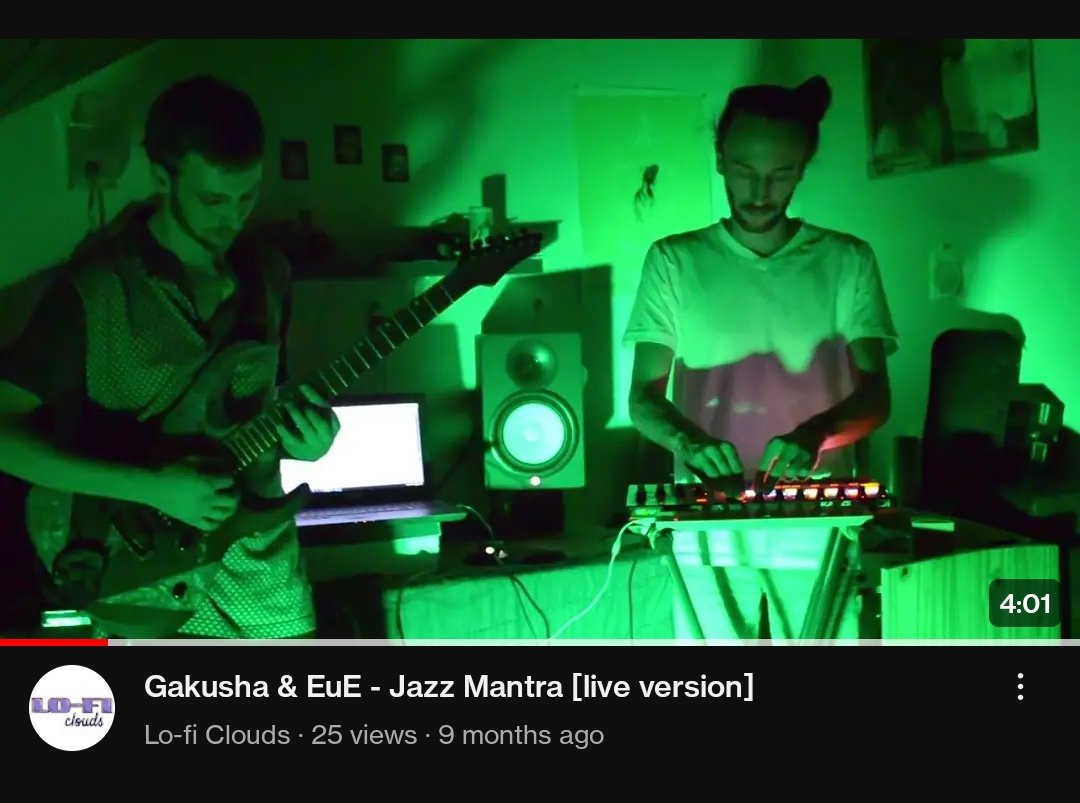 Live studio version of my track "Jazz Mantra" in collaboration with EuE &amp; Da Moustache released via <a href="/lofi_clouds/">LFC</a> is up on Youtube! 👀⤵️

youtu.be/7E2DoImtVhI?si…

•

#lofi #jazzfusion #upbeat #chillout #ableton