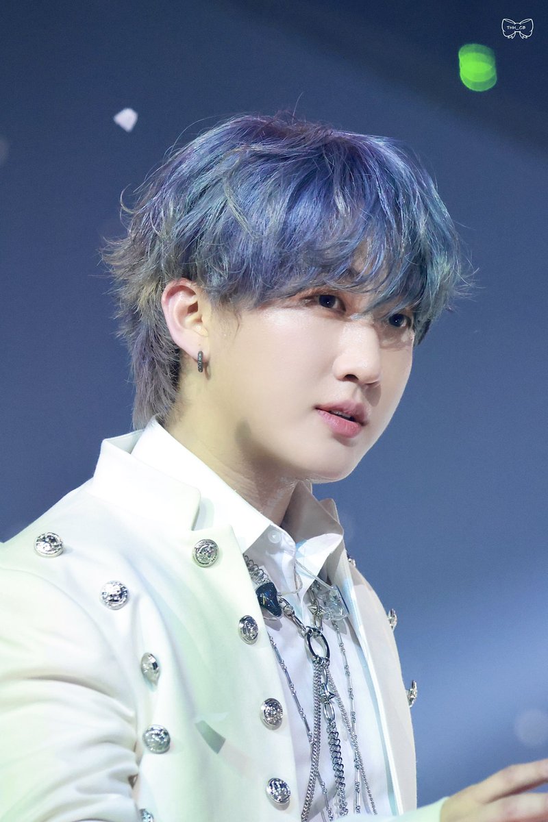 just_jmek's tweet photo. I’m just happy to exist on the same timeline as him..
#Changbin #Dwaekki #Jutdae #DarkRapper https://t.co/RZFik4nUFM