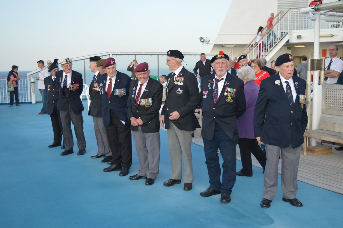 gregjlewis's tweet photo. And here are a few more from the service on the Caen ferry #DDay71 #DDay

@sommecourt https://t.co/DZnjcJwG6w