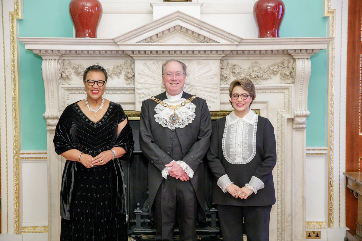 citylordmayor's tweet photo. It was an honour to host the Science and Innovation Banquet. I extend my thanks to @PScotlandCSG and @manahelthabet. We need to bring people together to find solutions for our planet in the spirit of scientific enquiry, with robust international standards. #ConnectToProsper https://t.co/lnvrHHp2i4