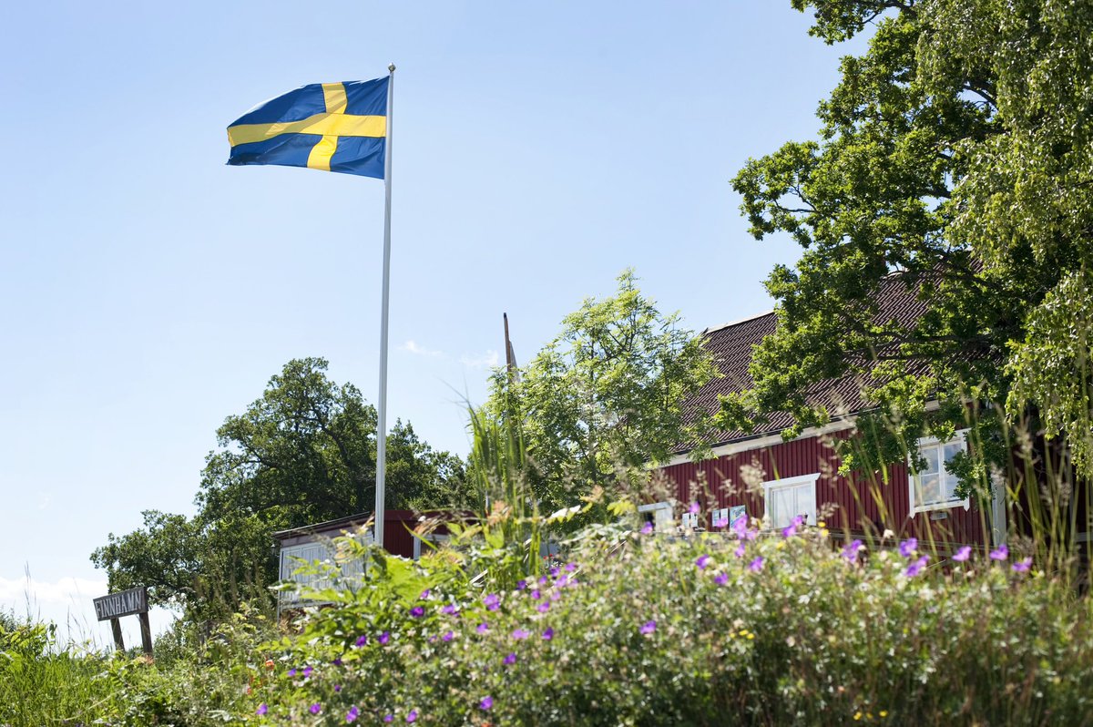 Finlands ambassad tweet media