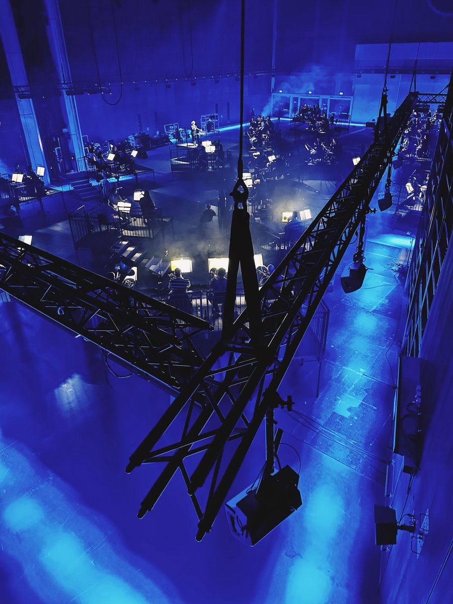 SouthbyProd's tweet photo. The view from the edge of a 50mx30m 360º #dbsoundscape system we've assembled at @factoryintl to encapsulate the @BBCPhilharmonic for #floatingsounds by @ruohuang starting TONIGHT
See you soon #Manchester! https://t.co/XJhpxr2hz8