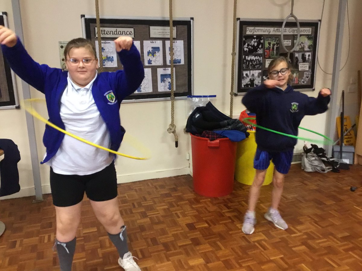 GorsewoodPrimar's tweet photo. Year 5 are loving their hula hooping workshop! #GorsewoodPE #60active @Halton_SG https://t.co/GVqmfKfUHC