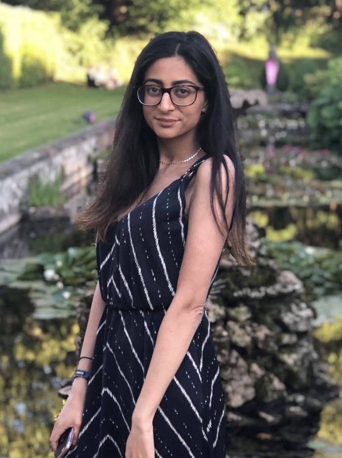 nazirafzal's tweet photo. This beauty is my 28 (!!!) year old daughter
Happy Birthday Marina
You make me proud every day https://t.co/DhPTvSEeww