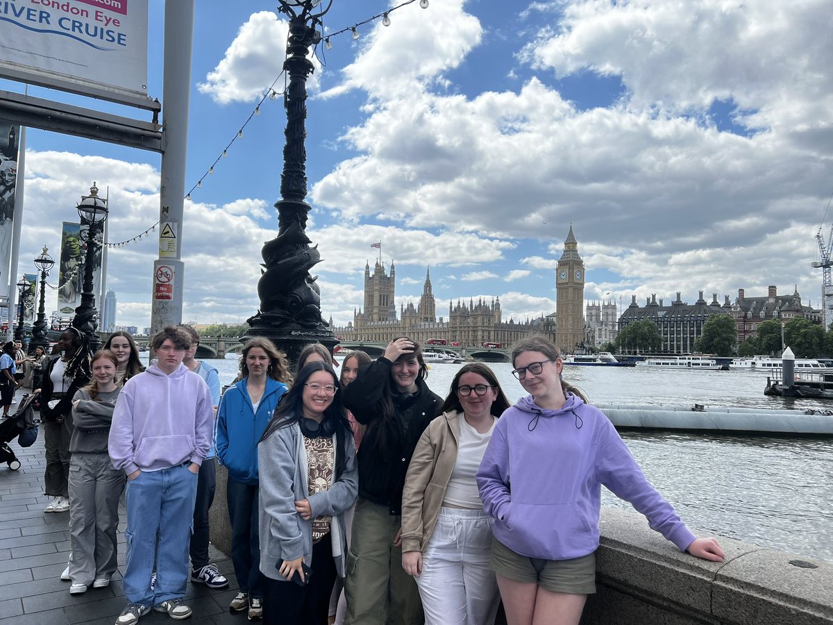 Miss Shevlin tweet media