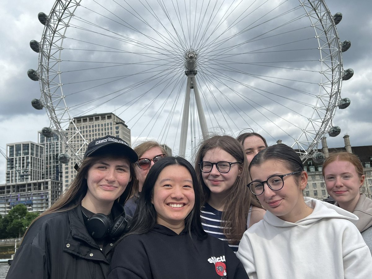 Miss Shevlin tweet media