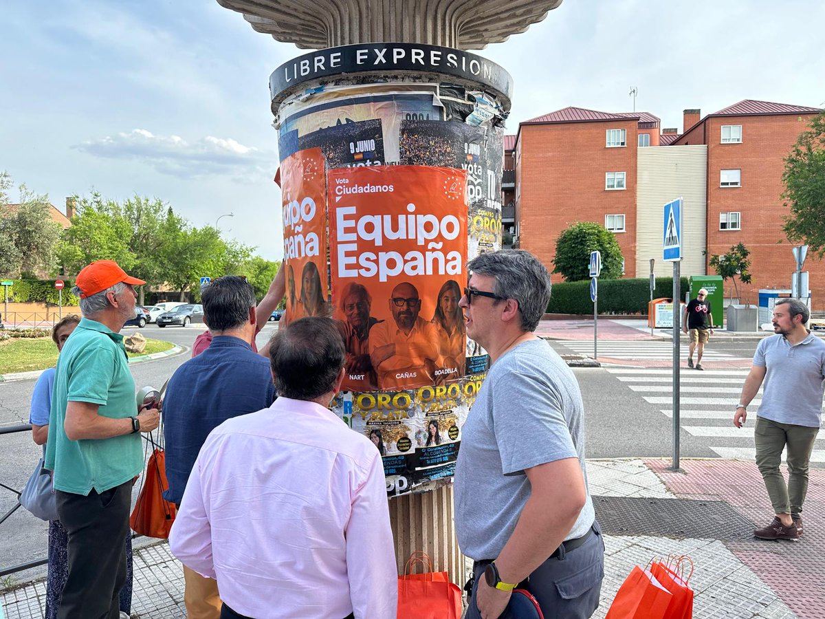 Ayer estuvimos recordando que el único partido de centro, que no participa del enfado, la polarización, la crispación y los extremismos 🚫 sigue aquí. 
Se llama <a href="/CiudadanosCs/">Ciudadanos 🇪🇸🇪🇺</a>, y desde #Alcobendas continuamos con el espíritu y la ilusión del primer día 🌟