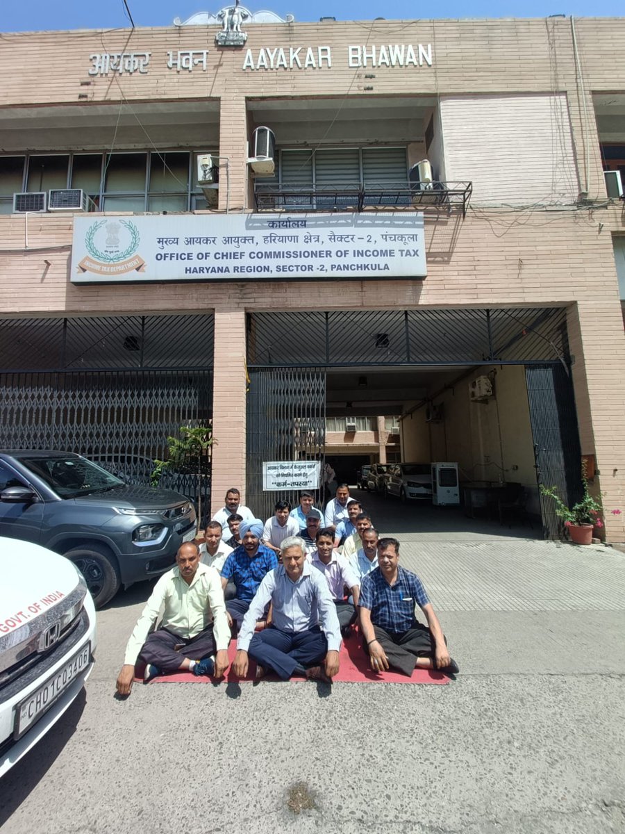 Ashok_kumar15's tweet photo. #292thday #Karam_Tapsya @PMOIndia @narendramodi @nsitharaman @FinMinIndia @DoPTGoI @DrJitendraSingh @BBCHindi @ZeeNews https://t.co/8bxcBZ5Wke