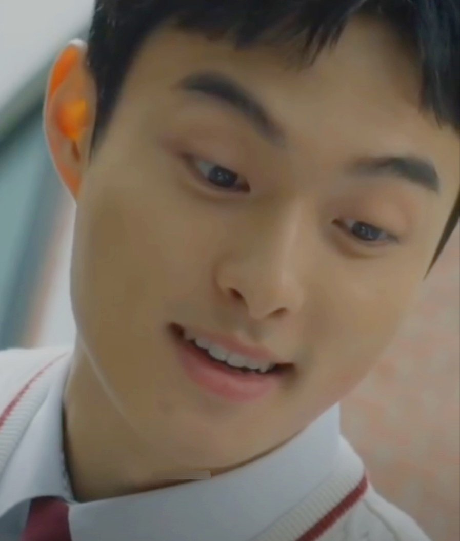 _Brandon_Tan_'s tweet photo. Ampuuugiiiii ni Yoon Chan Young pero mas lalo syang gumagwapo sa mga fight scene! 🥰🥰🥰😍😍😍

Panoorin nyo High School Return of a Gangster sa TVING. I think meron din sa BiliBili. https://t.co/8DQGIB7SX4
