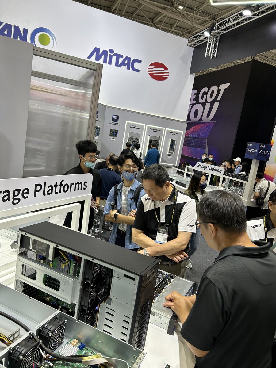 MiTACcomputing's tweet image. It’s day 3 of TYAN & MiTAC at Computex 2024!
We’re grateful for the many visitors who have stopped by our booth.
Don’t miss the highlight of our booth: the UT85A-B8267 with 8 AMD Instinct™ MI300X accelerators.
#Computex2024 #ServerTech #Innovation #TYAN #MiTAC