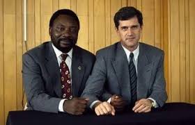SizweLo's tweet photo. This is a short story of how Cyril Ramaphosa and Roelf Meyer met🧵 https://t.co/NWJLL7z1Iw