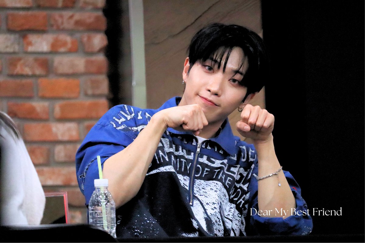 DMBF1101's tweet photo. 240504 메이크스타

양양 💙

#더킹덤 #TheKingDom #단 #DANN #TKD https://t.co/FJlyFkAytz