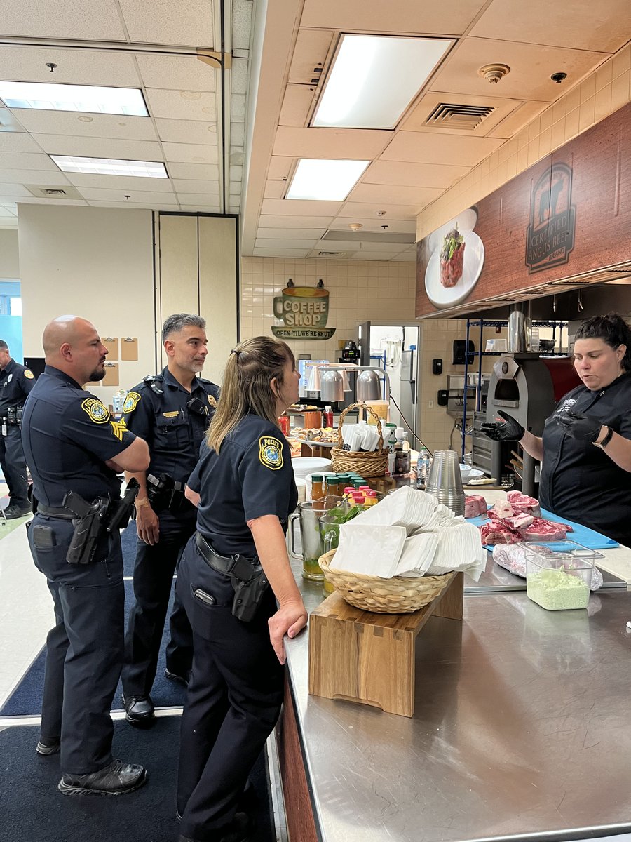 🛡️Florida Shield Network Quarterly meeting. <a href="/MiamiPD/">Miami PD</a> <a href="/MoralesMiamiPD/">Chief Manny Morales</a> <a href="/CButlermpd/">Chiquita F. Butler</a> <a href="/AlbertGuerraMPD/">Major A. Guerra</a> <a href="/ACooperMPD/">Commander A. Cooper</a> <a href="/MedleyPolice/">Medley Police</a> <a href="/DoralPolice/">Doral Police Dept.</a> <a href="/PinecrestPolice/">Pinecrest Police</a> <a href="/BocaPolice/">Boca Raton Police</a> <a href="/aventurapolice/">Aventura Police</a> <a href="/PPinesPD/">Pembroke Pines PD</a> <a href="/federalreserve/">Federal Reserve</a> <a href="/FAANews/">The FAA ✈️</a> <a href="/Sysco/">Sysco</a>