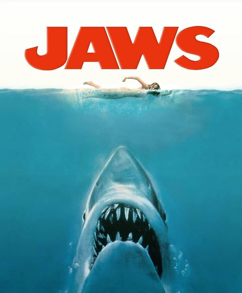 JawsCinema's tweet photo. J’ai envie de profiter de la sortie de #SousLaSeine pour vous donner mon top 10 des meilleurs films de requins : 

1) Les Dents de la Mer (1974)

Le classique du genre. Chef-d’œuvre indémodable qui a traumatisé des millions de personnes. https://t.co/UjQP8bUOIy