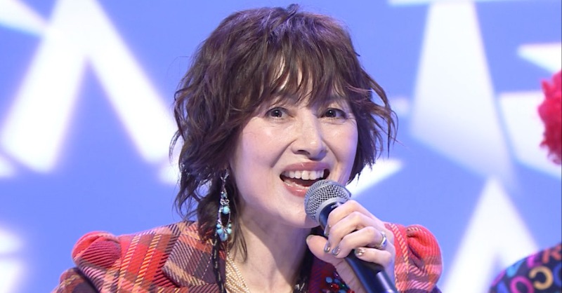BS4chan's tweet photo. 6/10(月)よる9時
「 #歌謡プレミアム」
ゲストは、デビュー40周年!
キレのあるダンスとハツラツとした
歌声が魅力の #荻野目洋子。
大ヒットナンバーからアイドル時代の
お宝映像も大公開!
#ダンシングヒーロー
#六本木純情派
#赤坂泰彦 #馬場典子
#BS日テレ