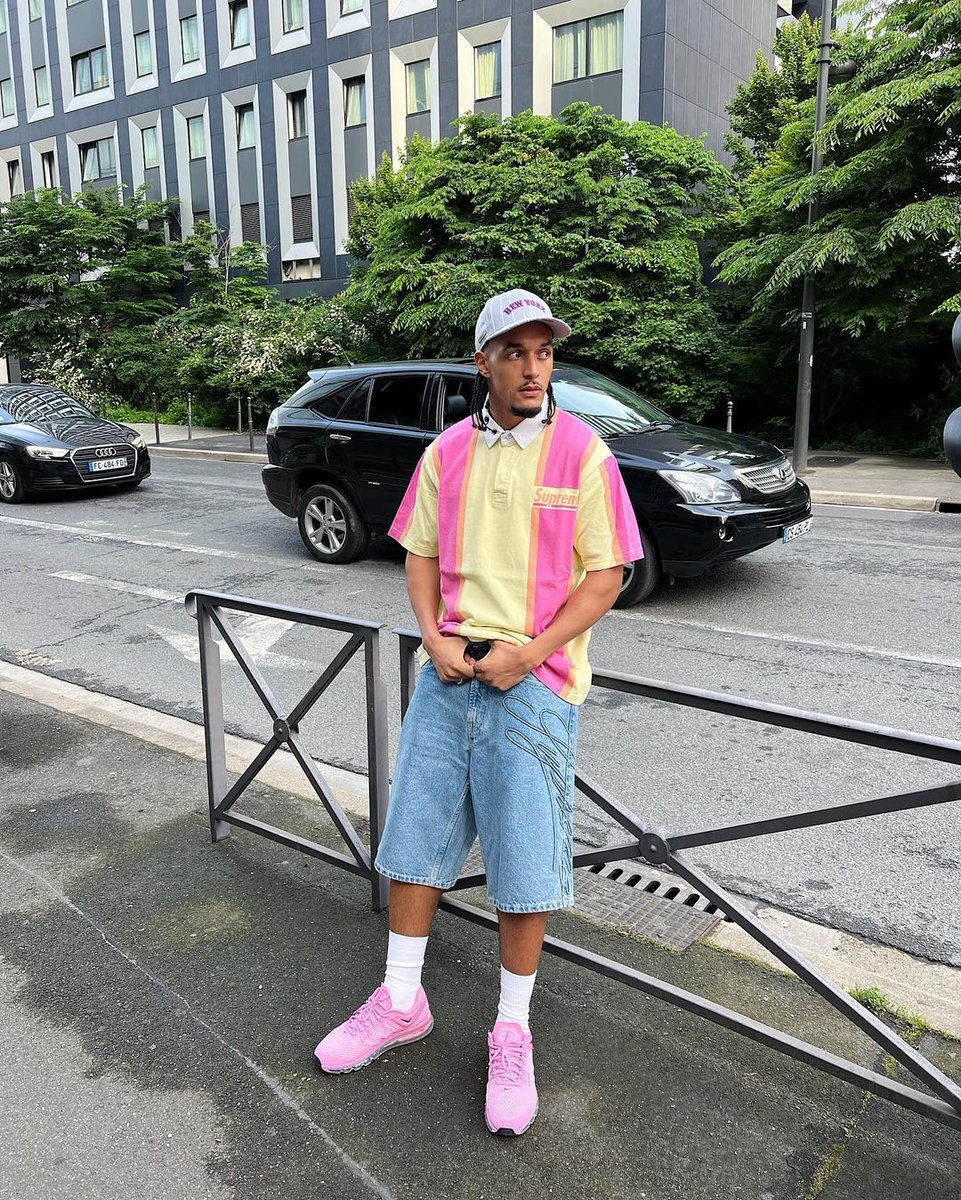🍭
📸<a href="/bloodysire/">𝓡𝓱𝓮𝓽𝓽 𝓐𝓵𝓸𝓷𝔃𝓸</a>