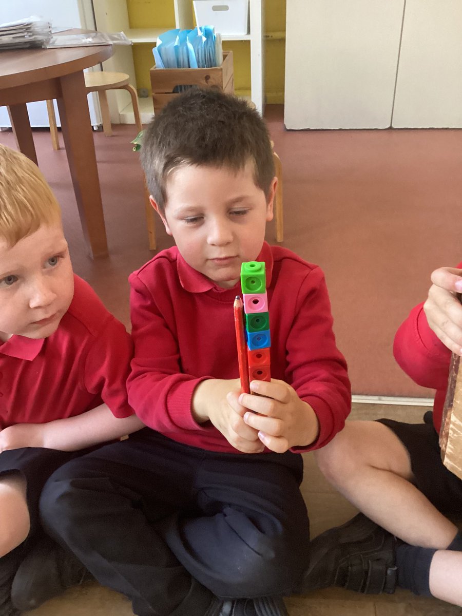 FishergateEYU's tweet photo. More marvellous measuring in EYU, careful counting to use cubes to measure classroom objects. #FishergateMaths https://t.co/LDfOSEbtLv