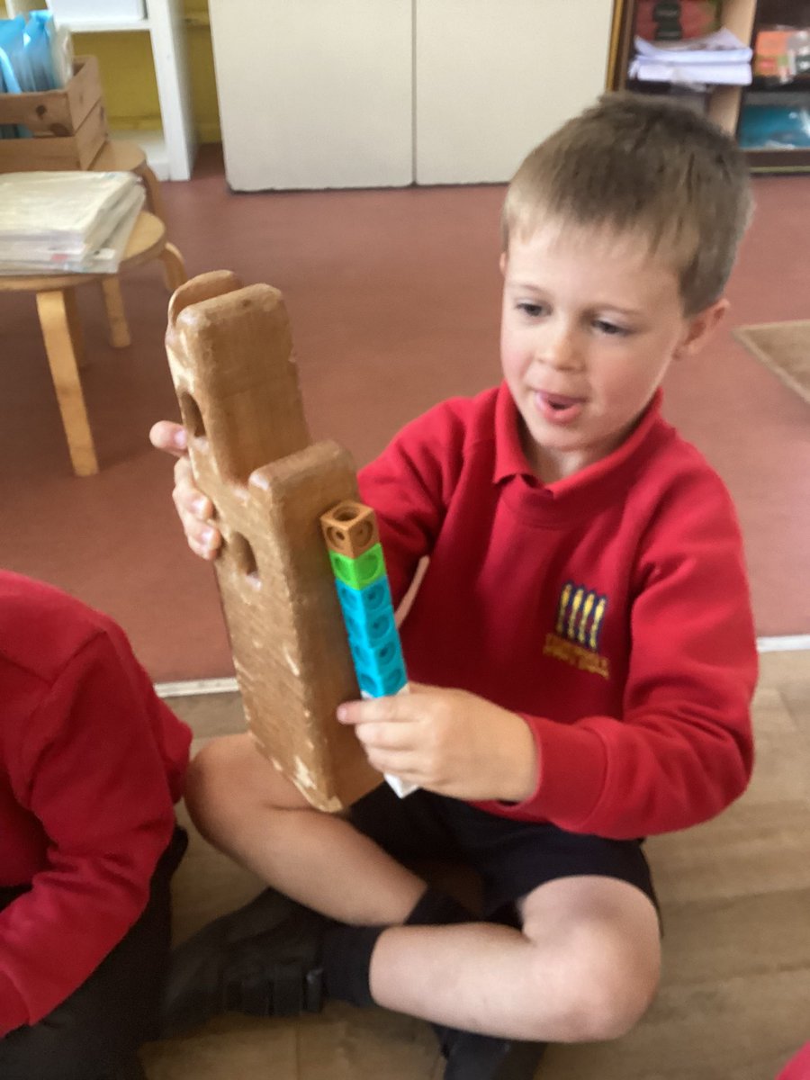 FishergateEYU's tweet photo. More marvellous measuring in EYU, careful counting to use cubes to measure classroom objects. #FishergateMaths https://t.co/LDfOSEbtLv