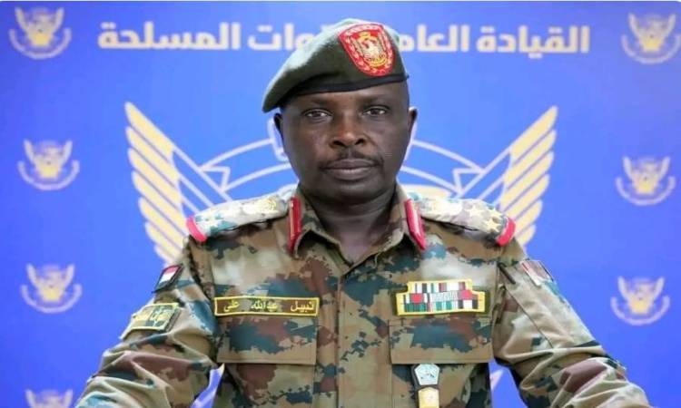 SudanTrends's tweet photo. الناطق باسم الجيش السوداني العميد نبيل عبدالله : تجاوزات الدعم السريع لن تمر دون عقاب وسيدفعون الثمن غاليا  . https://t.co/ecbknQsWfR
