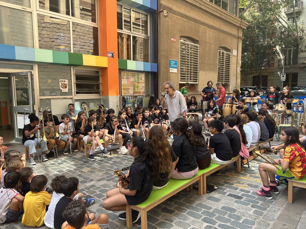 AFA Escola de la Concepció tweet media