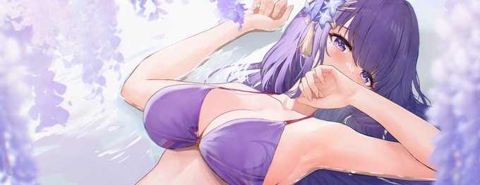 I will be receiving a commission for one people. If you are interested, please contact me via email. Please note that this tweet will be deleted once all commission slots are filled. Thank you! 