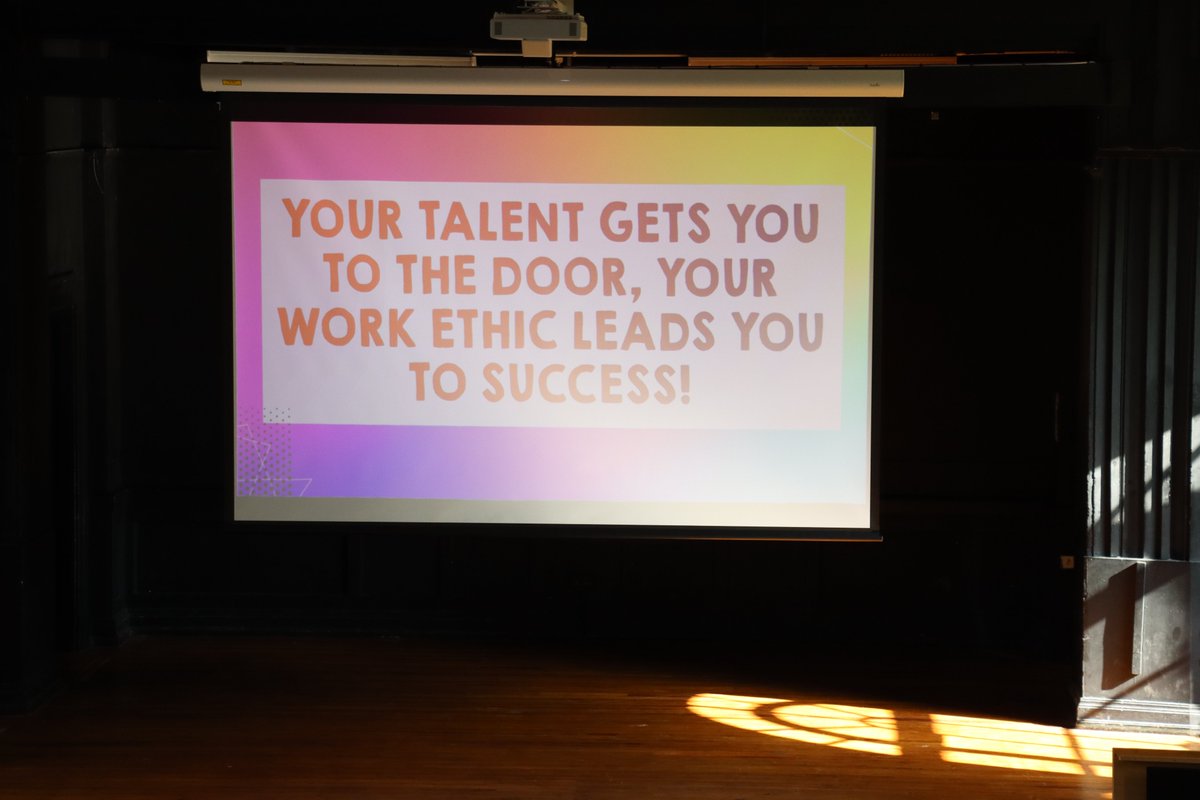 HonleyHighUK's tweet photo. Thank you to the amazing @TheCMSS
for speaking to our Year 10 students about the amazing courses and career paths available at their college!
We felt very inspired after your visit! 
#creativemediaschool #CreativePathways #music #art #FindYourFuture #FutureYou #CEIAG https://t.co/vbqmR7k2Ww