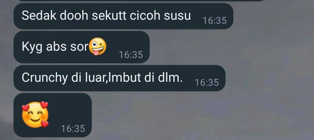 nfhrrz's tweet photo. Nak belanja feedback betapa sedapnya soft cookies ni ✨ https://t.co/joHNZm4H4o