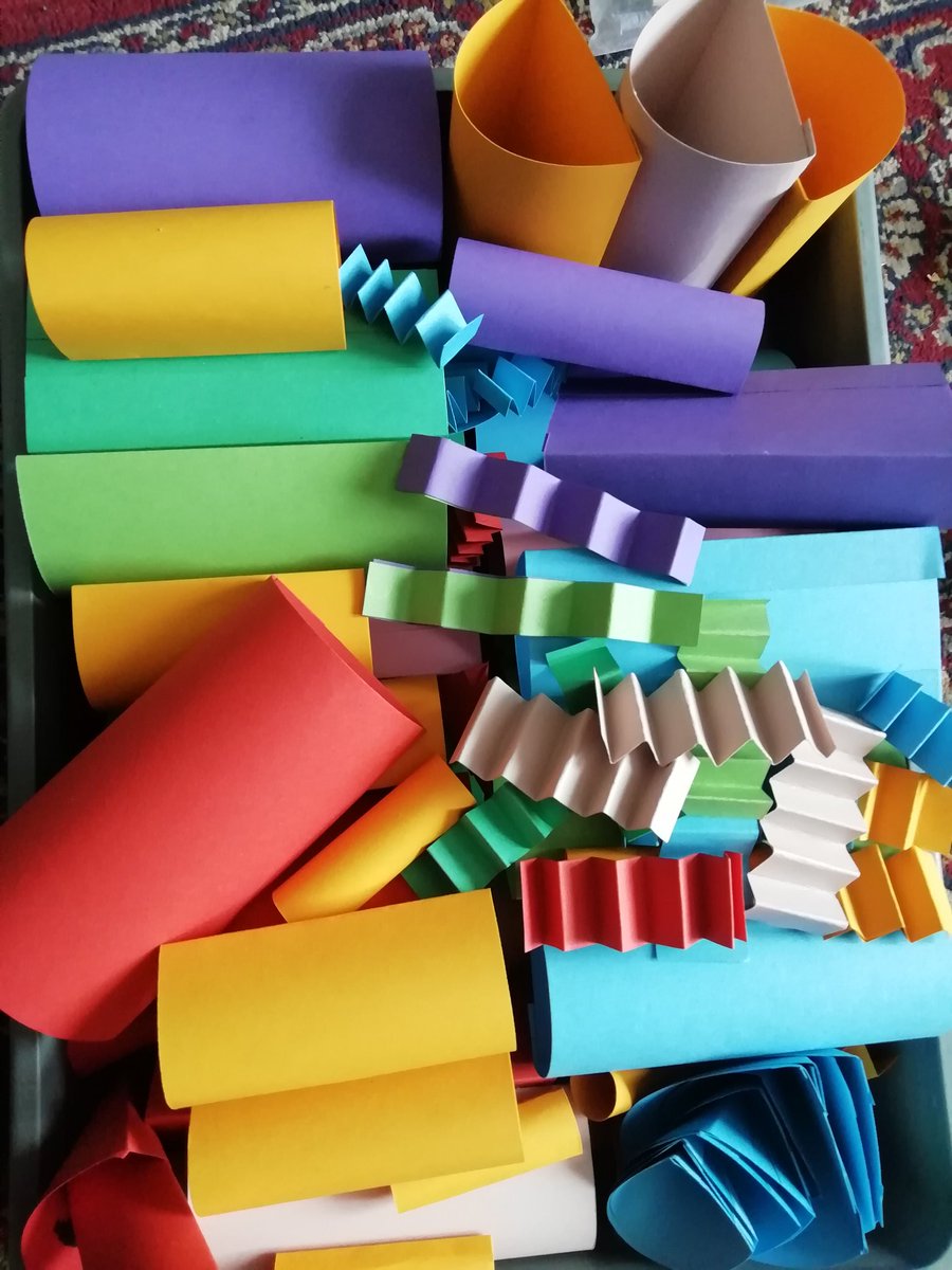 MackayArts's tweet photo. Cutting donated bottles for the last bit of @BurreltonPS bottle greenhouse and prepping wizard houses for tonights Art Club, jobs of the day!! #communityarts #kidsart #ecoschool #reuserecycle https://t.co/Ut3qykSS4Z