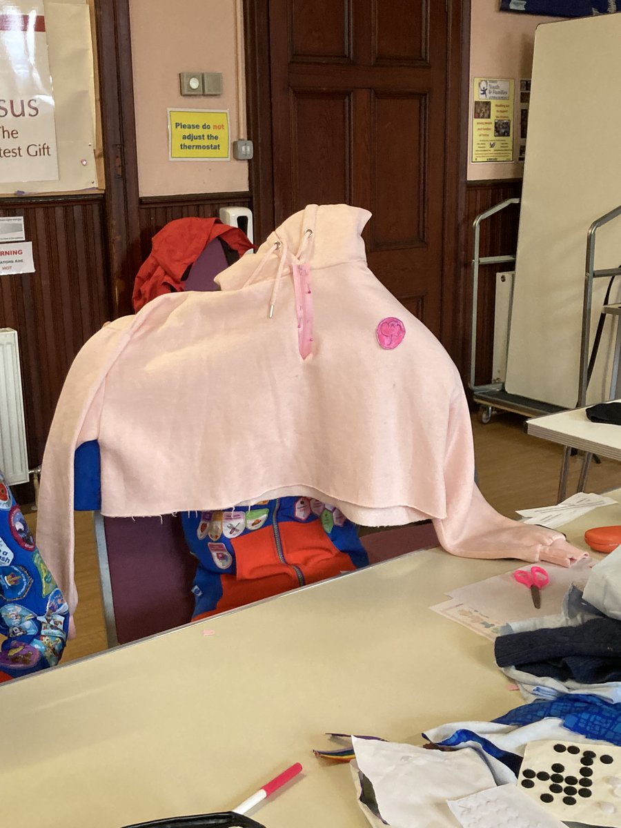 I visited Forres Rangers to run a Dream Design session. We looked at sustainable materials (including milk fabric!), Ranger uniform through the ages and chatted about how clothes can be deisgned to work for different disabilities and needs, before creating our own uniforms! #CB4C