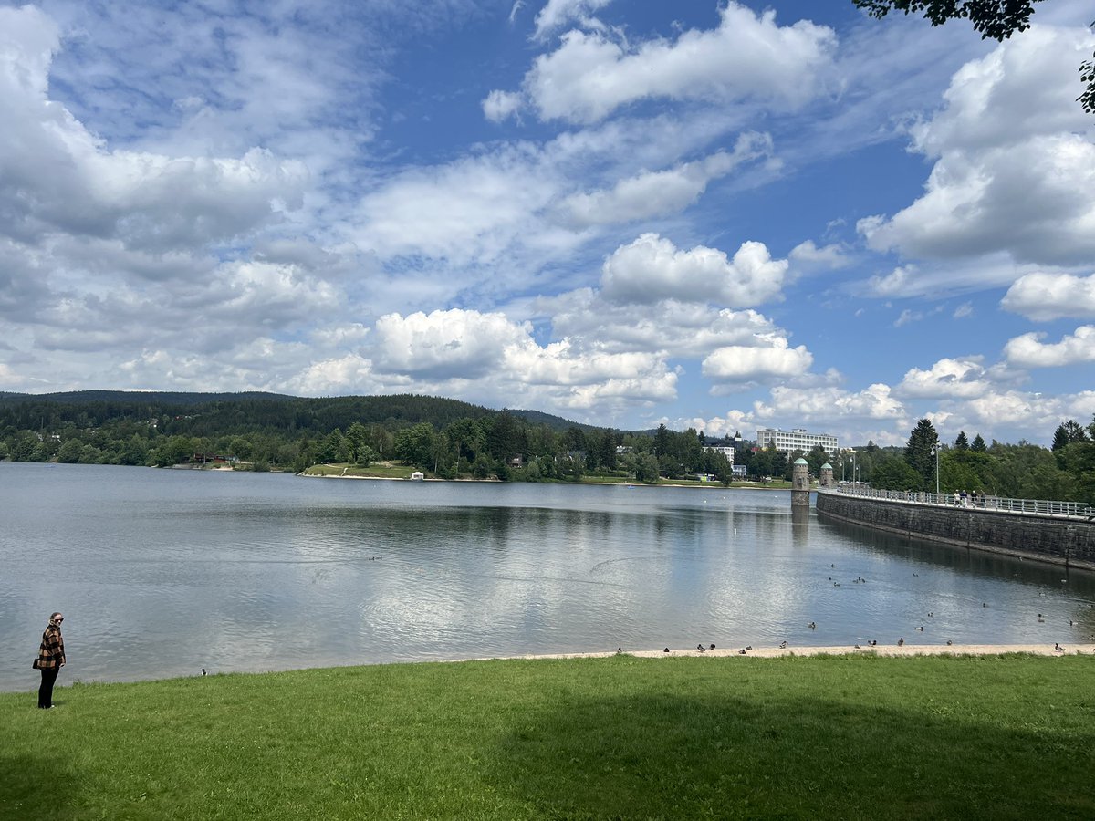 pengsafety's tweet photo. Voor bedrijfsbezoek een paar dagen in Tsjechië 🇨🇿 heel interessant om te zien hoe de inbraak sensoren en brandmelders gemaakt worden. https://t.co/CvmgW71Ppg