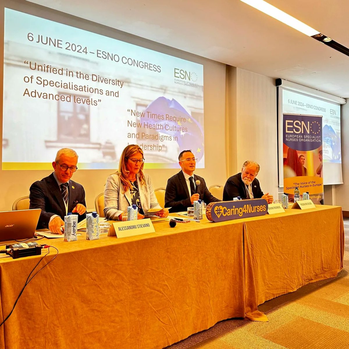 OpiMiLoMb tweet media