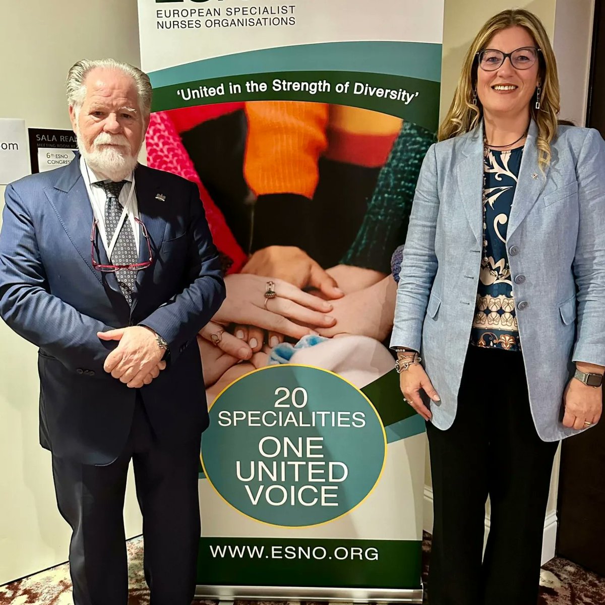 OpiMiLoMb tweet media