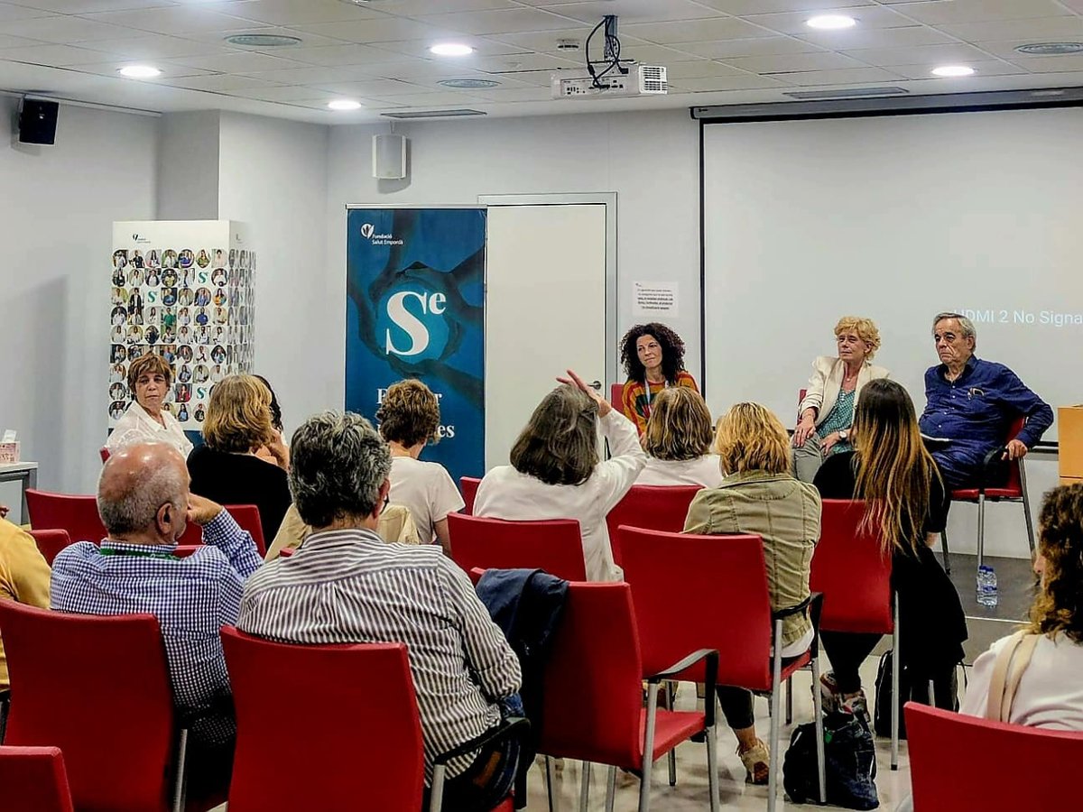 HospiFigueres's tweet photo. Gràcies a totes les persones que ahir vau assistir a la segona edició de Filmètica. 📽️

😊 El debat entorn de la pel·lícula "La decisión" i els dilemes ètics que planteja va ser molt enriquidor! https://t.co/ZKlJzXGHB6