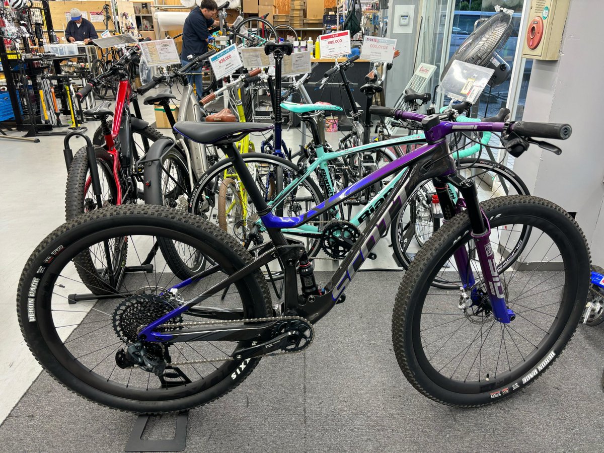 浦和店 店舗情報】 新車総額100万円超え！✨ SCOTT SPARK RC 900 WC 