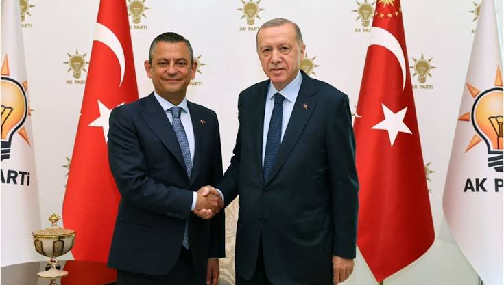 644code's tweet photo. . @gurseltekin34 @eczozgurozel @herkesicinCHP

Arşiv unutmaz dediler.____ ___ ___ ___ ___Meral Akşener #17YılCezamıOlur #SıfırAtık Toros #DünyaÇevreGünü #BorsadaVergiyeHayır Burcu Köksal Erden Timur Türkiye Belediyeler Birliği Ekrem İmamoğlu YurtDışında TamSigorta Tünaydın Kayyum https://t.co/JivEOmLz5u