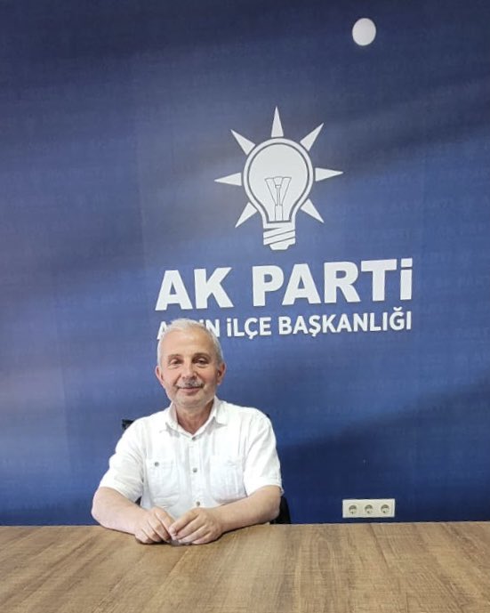 Bugün Ak Parti İlçe Teşkilat Nöbetçimiz;
Sn. Sabri Çelik
⏱️ 11:00 - 16:00
Soru, görüş ve önerileriniz için;
📌 Ak Parti Arsin İlçe Başkanlığı
☎️ 0462 711 41 54
#AkNöbet