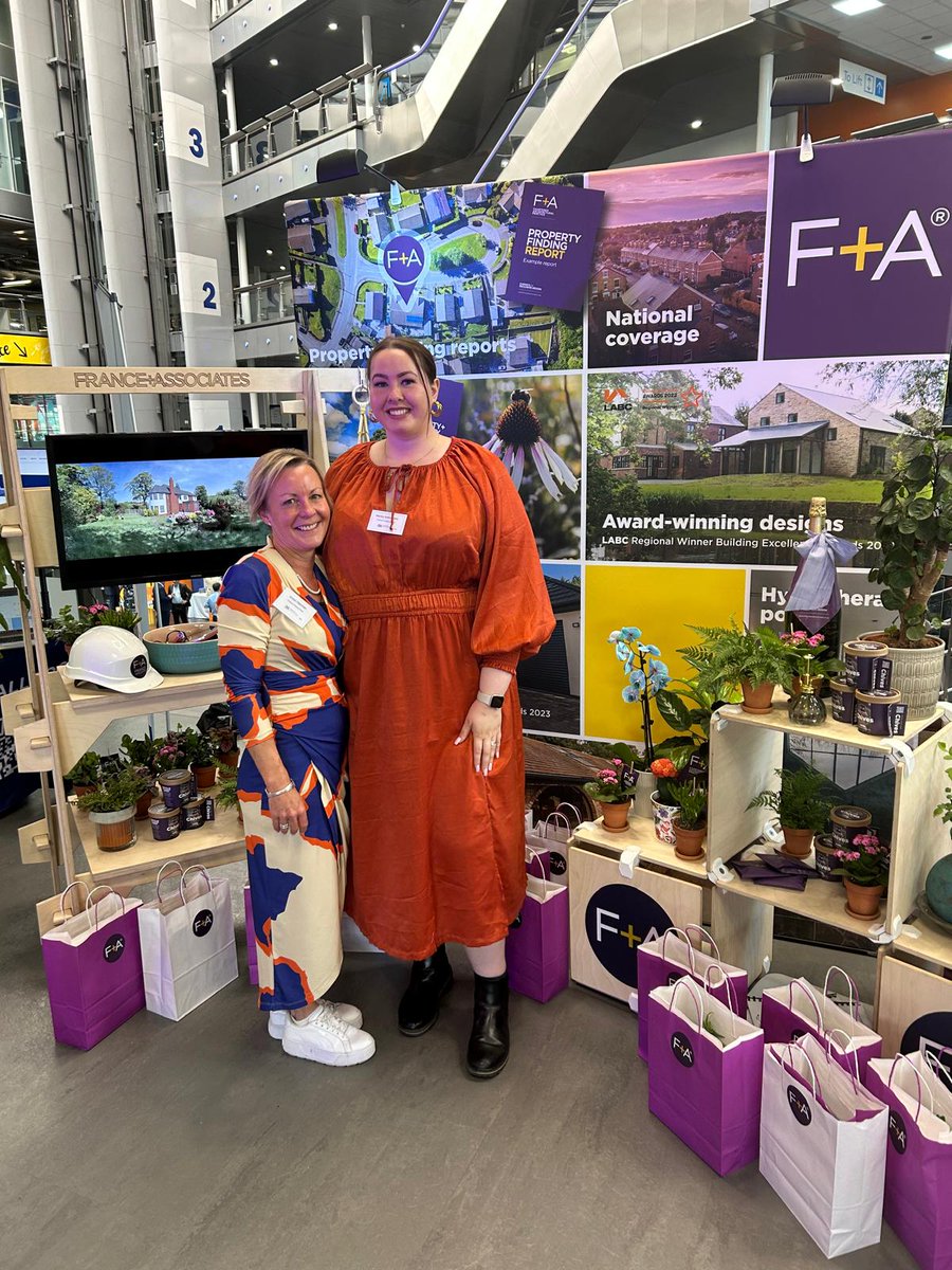 Today Krissi Fletcher and Becky Kamhuka are exhibiting @scilorg  Conference, at Millenium Point, Birmingham.

Come and visit the stand & say “hi”. We have our popular plant give aways, ‘Grow your own chives’ 🪴 and a jeroboam of champagne🍾 is up for grabs.

#SCILed2024