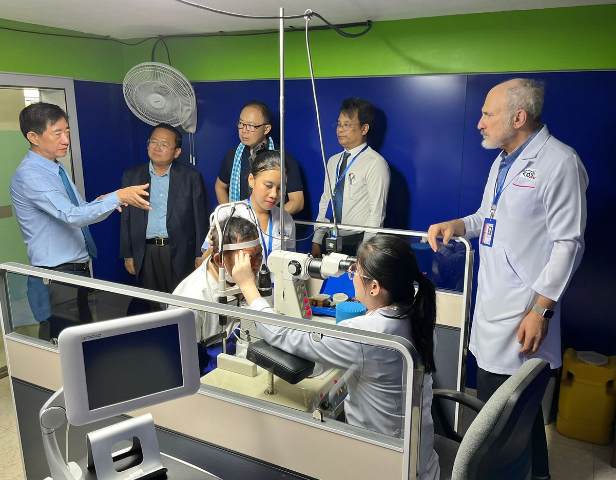 AusEmbPP's tweet photo. The Embassy was pleased to visit the Battambang Opthamology Centre this week, which has been supporting patients across northwest Cambodia for many years on 👁️ checks, consultations, surgery and related interventions. With strong financial backing &amp; training from 🇦🇺 eye experts. https://t.co/3ERA7fTn6f