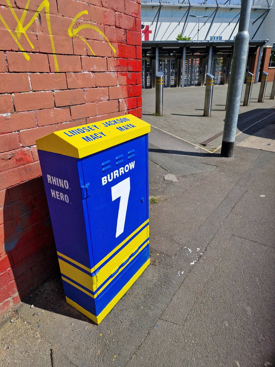 Andy - Burley Banksy tweet media